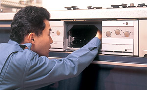 �K�X�@�탁���e�i���X�C���[�W